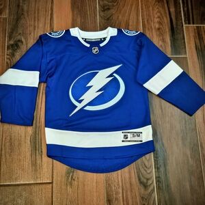 NHL Youth Tampa Bay Lightning Hockey Jersey Size Small/Medium